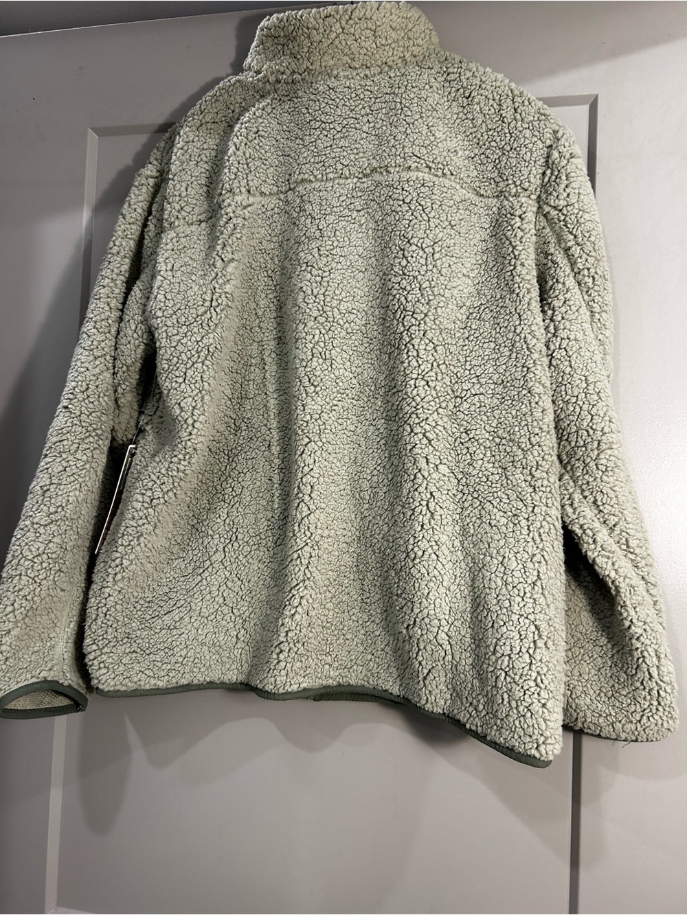 32 Degrees | Sherpa Jacket | Seagrass with Olive Trim | XL - Picture 8 of 14